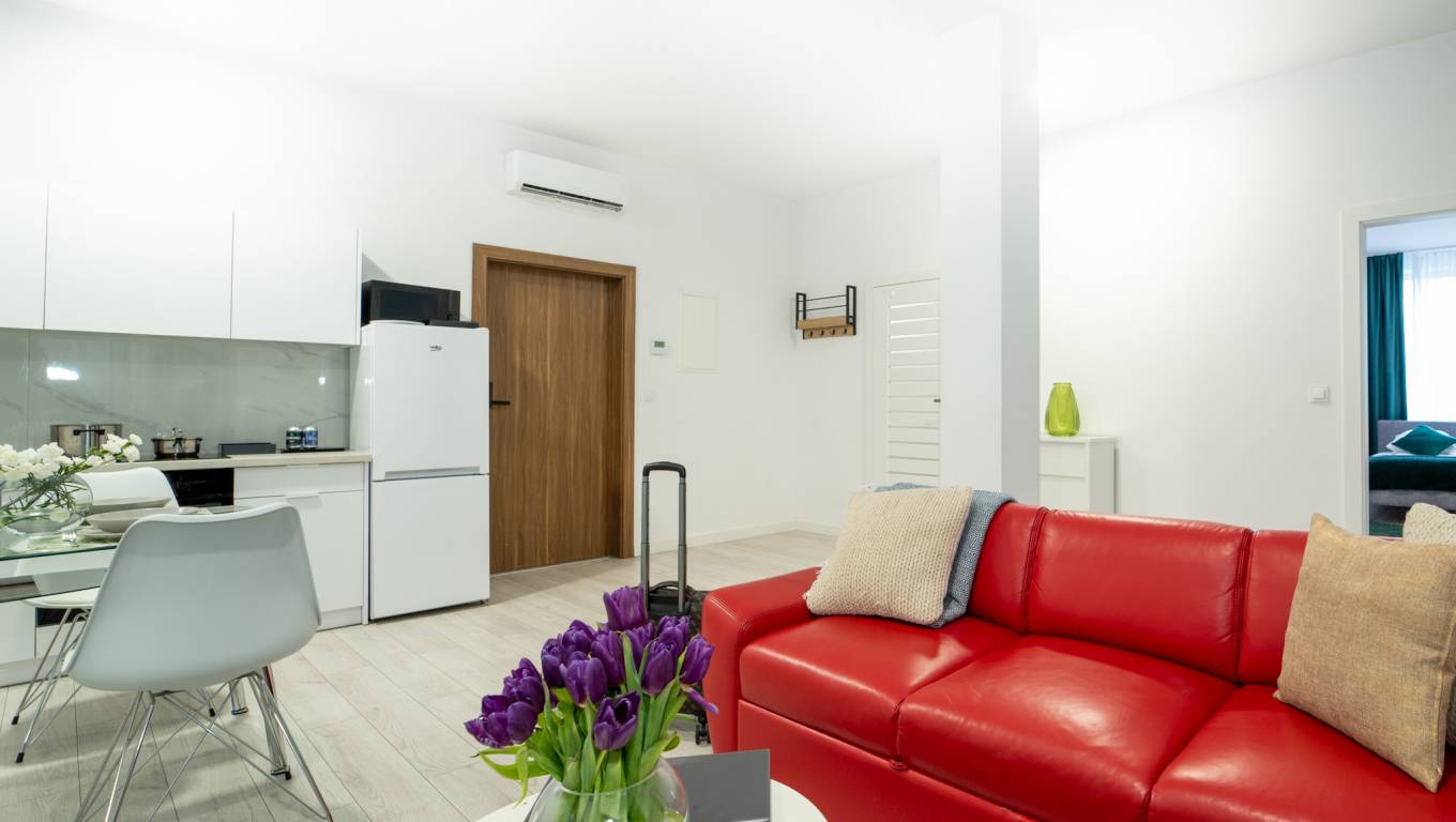 SEE WHAT THE APARTMENTS LOOK LIKE!